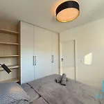 Sailor Apartment- 10 Minutes To Seaside & Center Gdynia